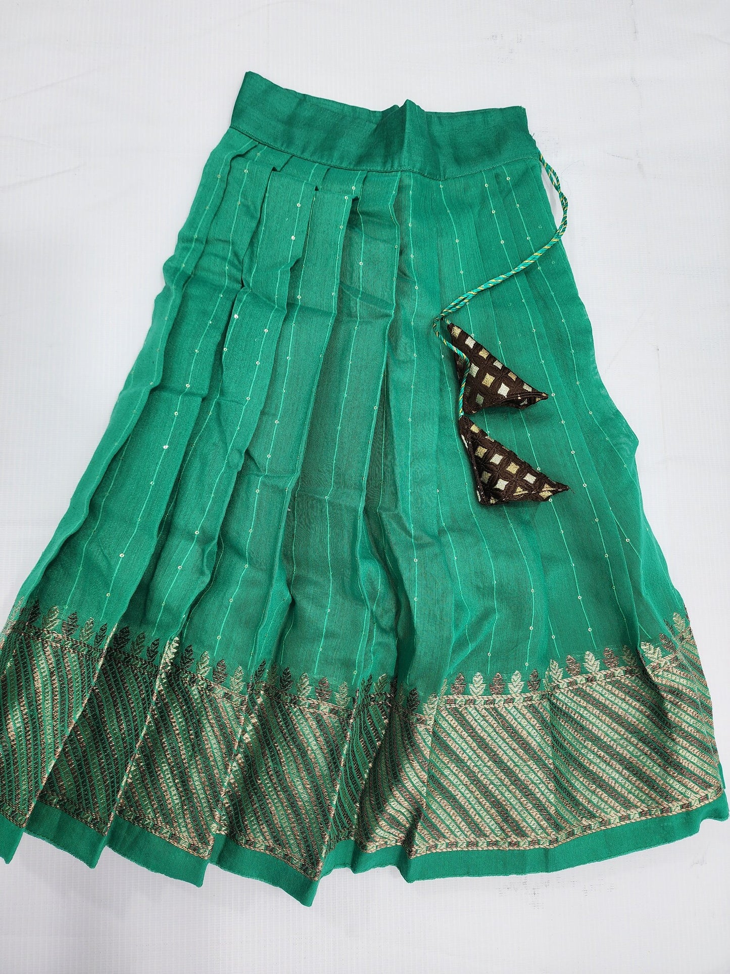 Chanderi Green & Coffee Shirred Crop top