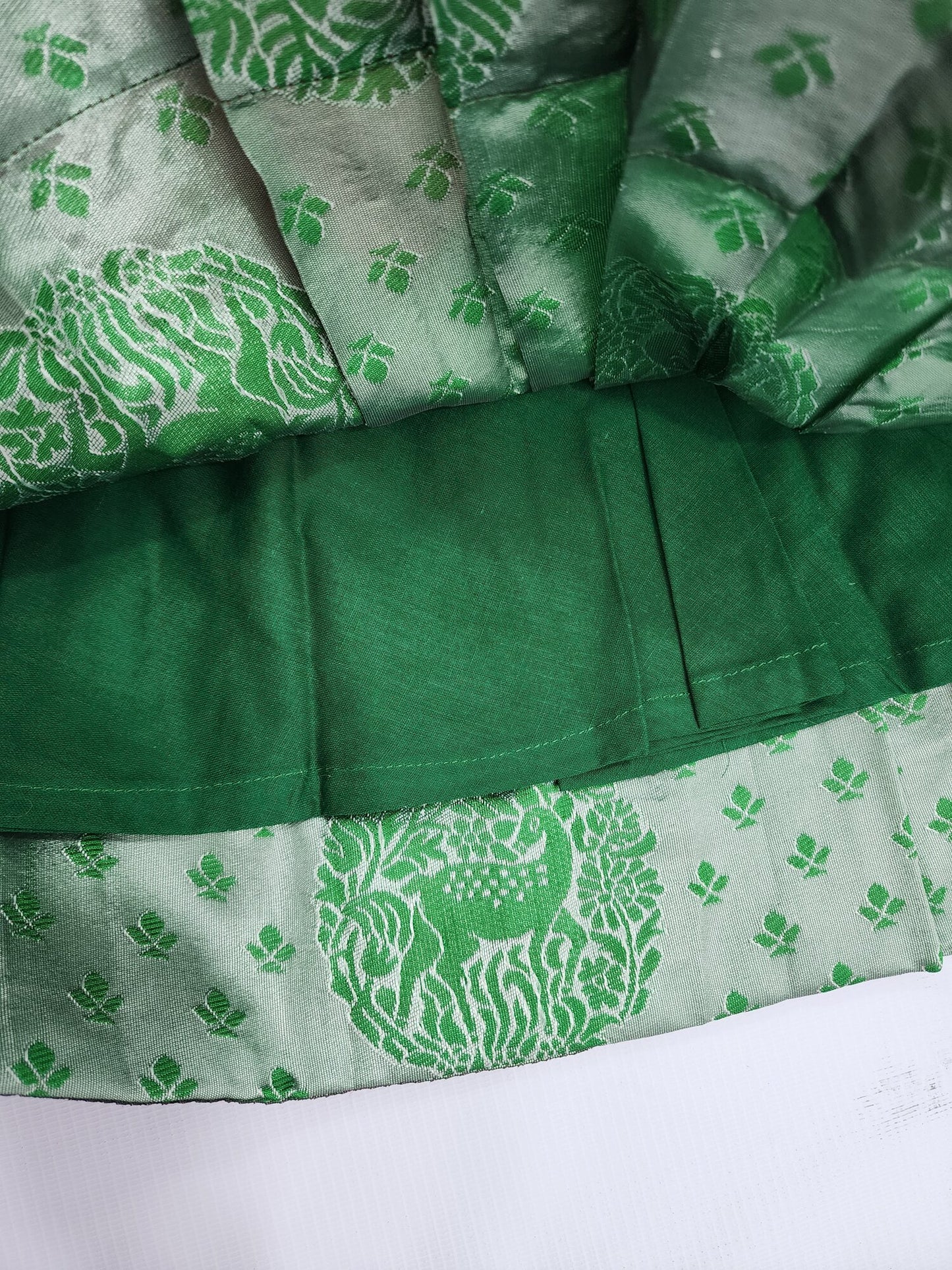 Banaras Lehenga set Green & Pink