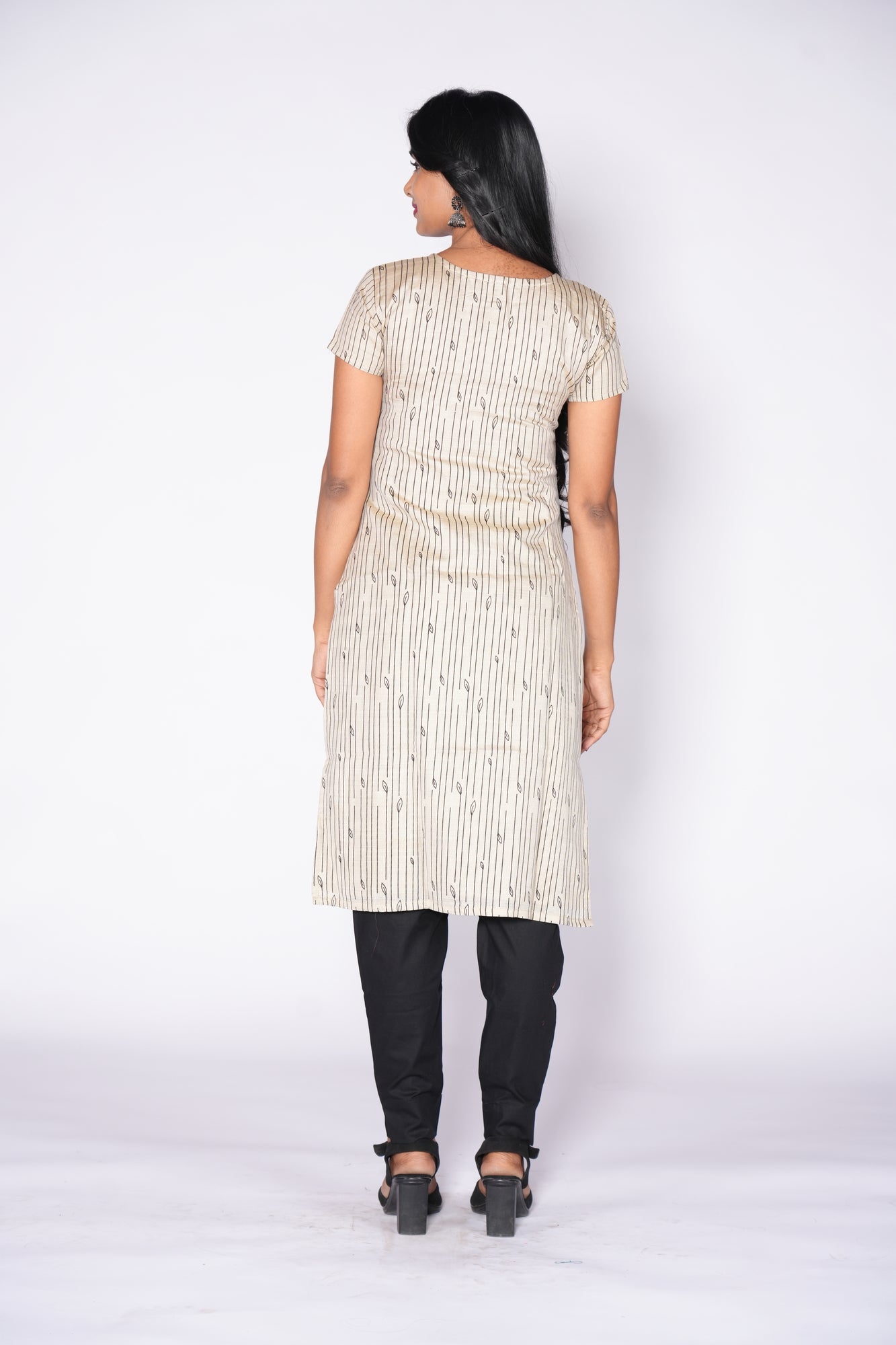 Oat Kurti black print