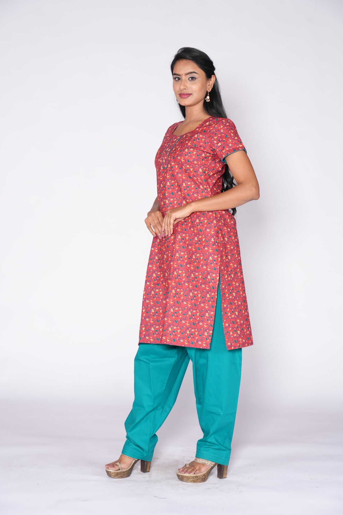 Red little floral print Cotton Kurti