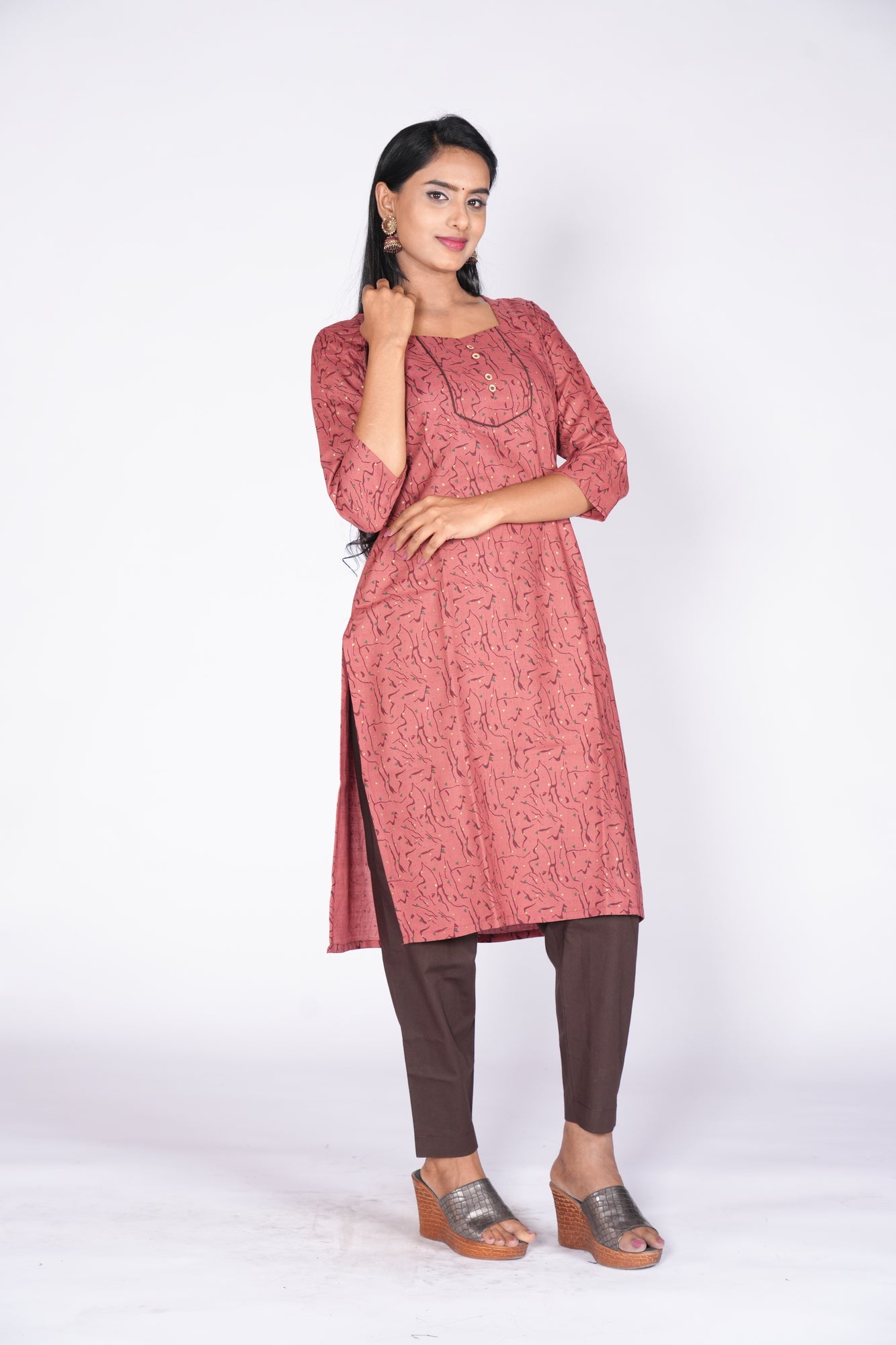 Woodbutton Maroon Cotton Kurti
