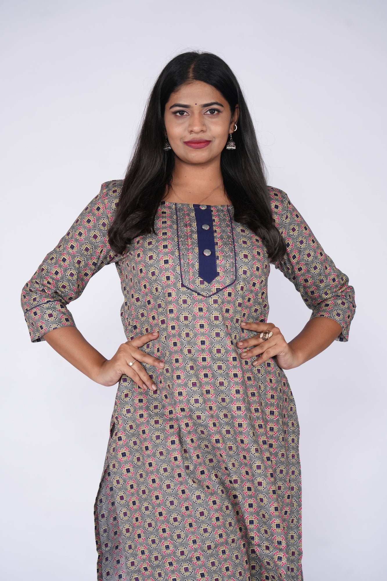 Light & Navyblue Cotton Top