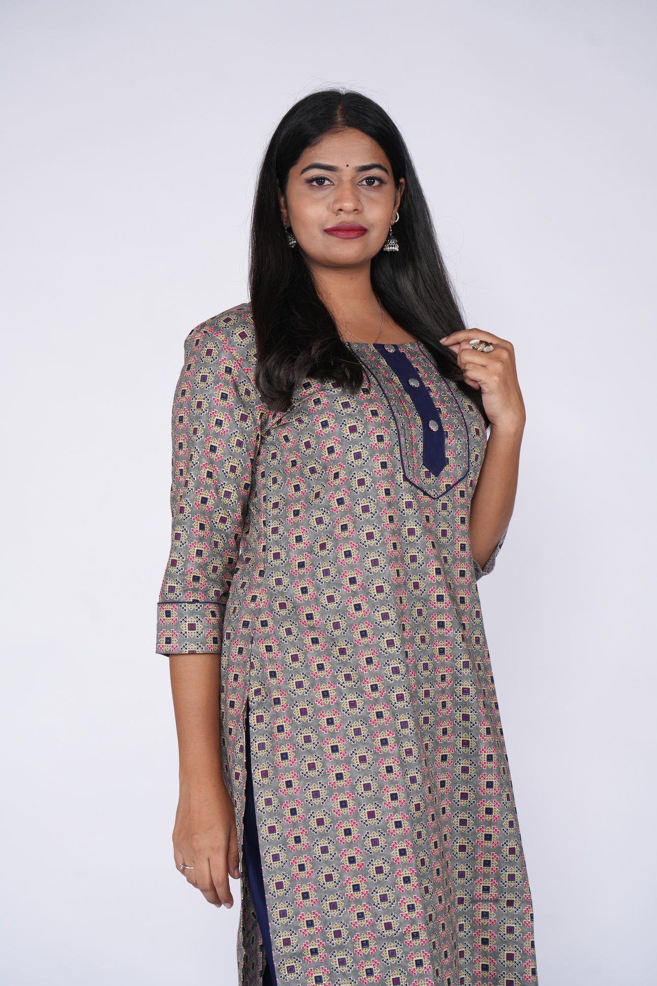 Light & Navyblue Cotton Top