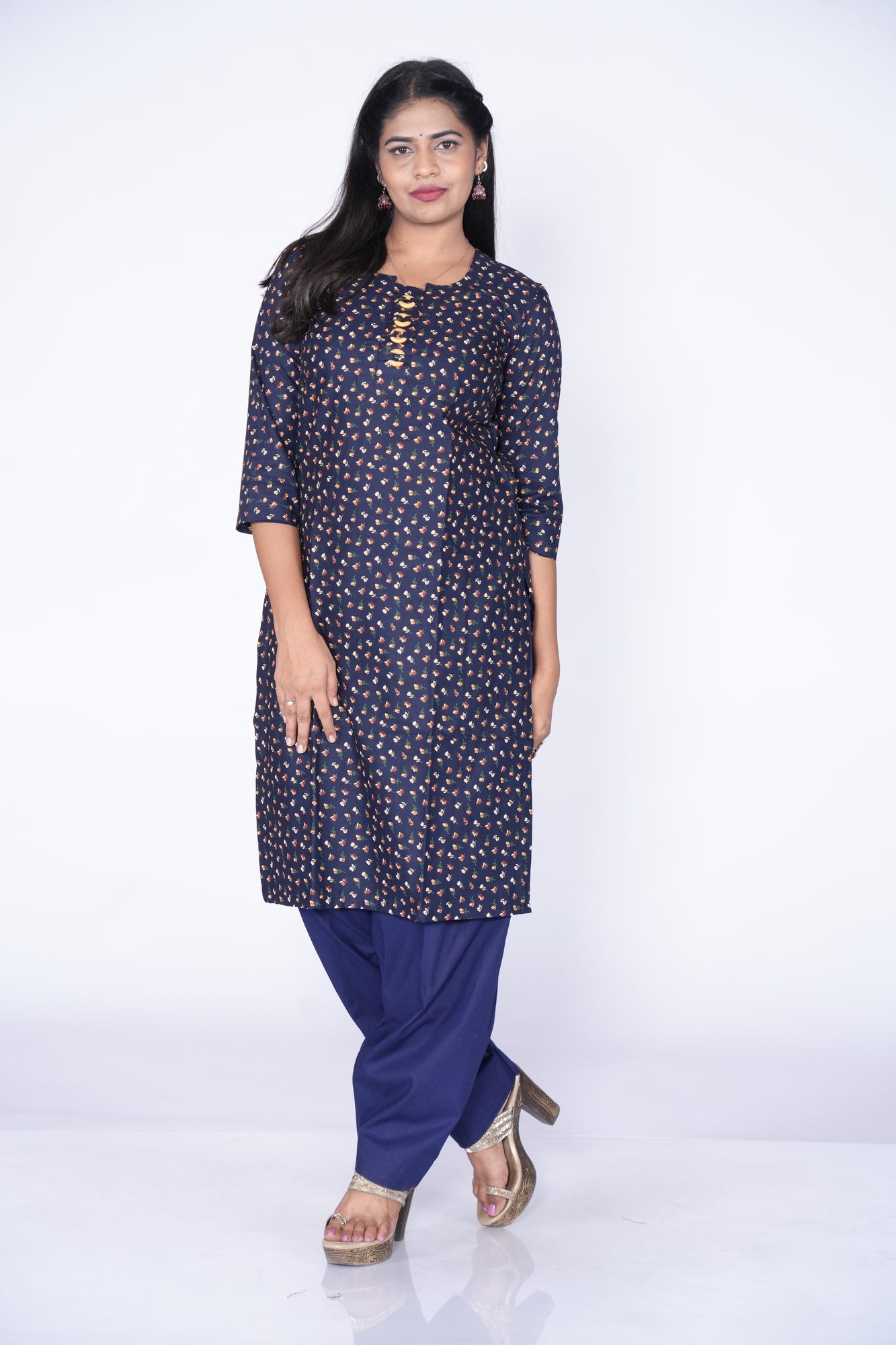 WoodRings Pattern Blue Cotton Kurti