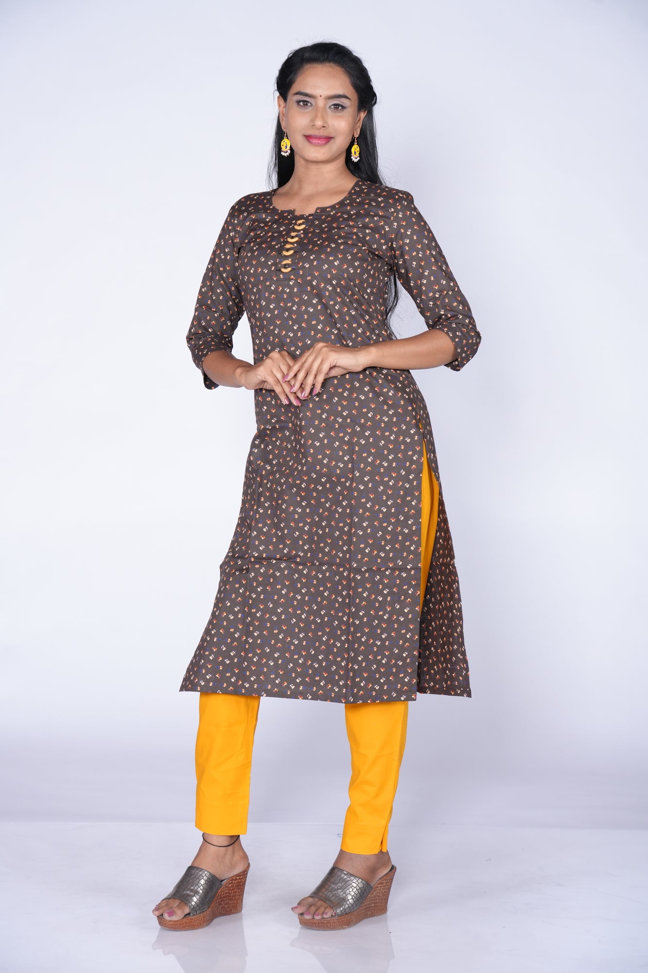 WoodRings Pattern light Green Cotton Kurti