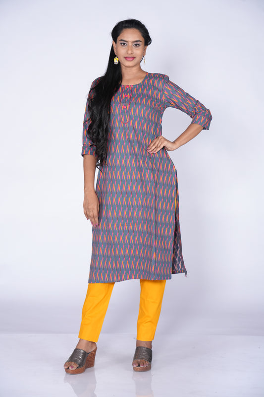 Ikkat prt Grey Peach Cotton Top