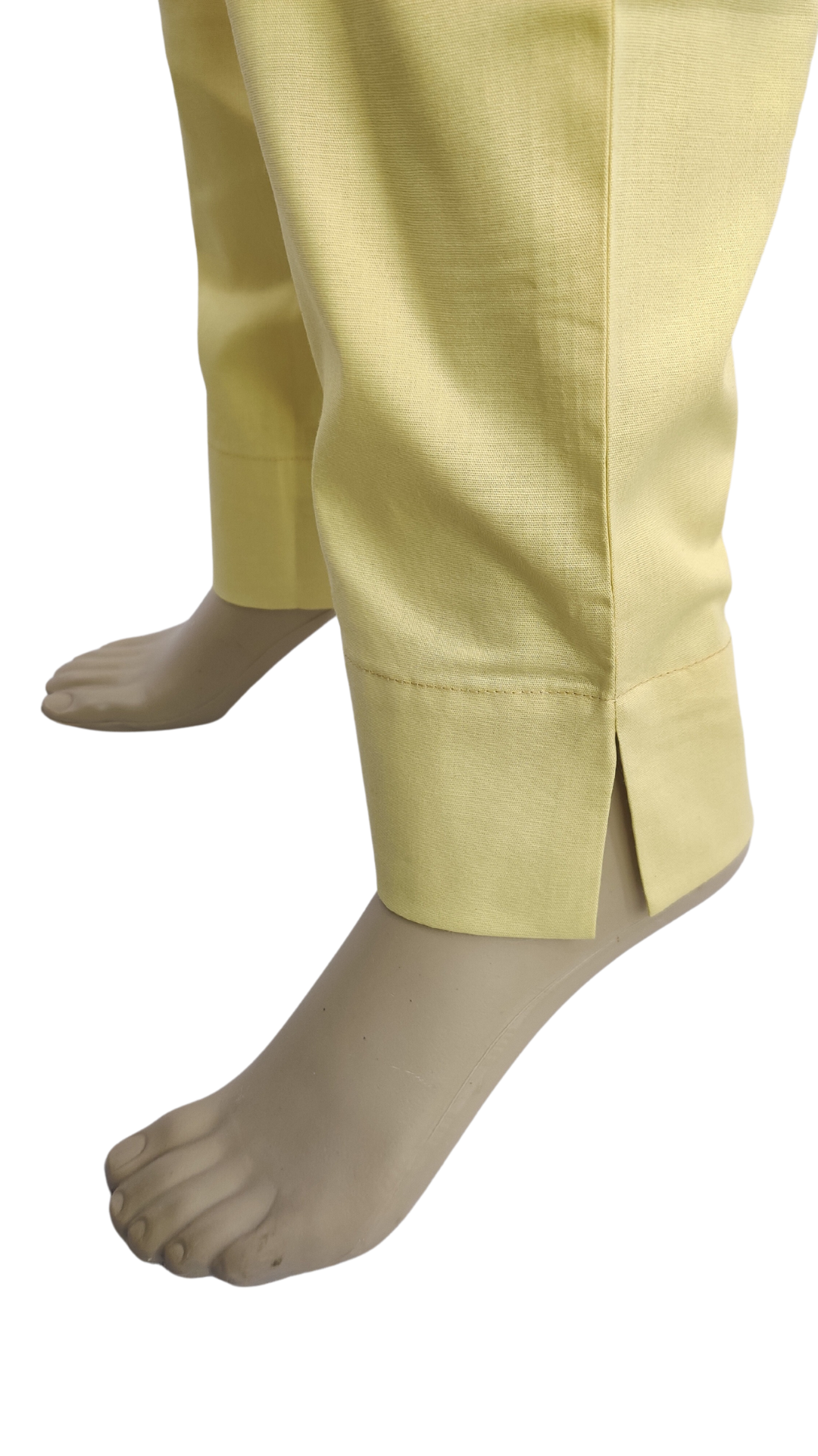 Straight Fit Trouser in Biege Color