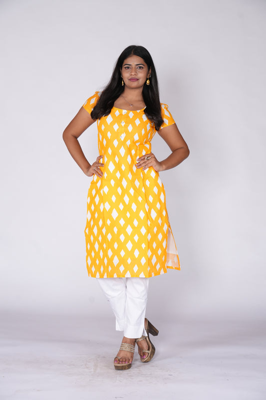 Yellow kurti with diamond print