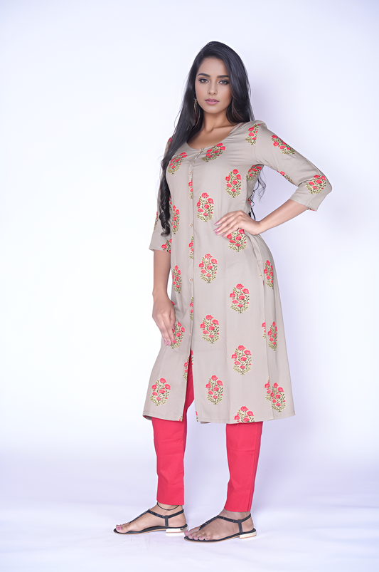 Red Rose Flower Bouquet on Mud Rayon Kurti